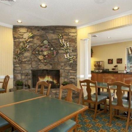 Comfort Inn River Ridge Asheville Exterior foto
